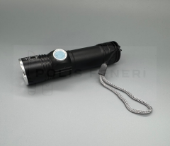 ŞARJLI EL FENERİ ZOOMLU YÜKSEK IŞIK SERT MUKAVEMET USB DAYANIKLI
