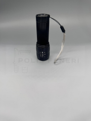 PiLLİ ZOOMLU LED EL FENERİ ASKERİ MUKAVEMETLİ EL FENERİ IŞIK