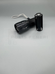 PiLLİ ZOOMLU LED EL FENERİ ASKERİ MUKAVEMETLİ EL FENERİ IŞIK